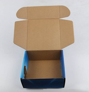 广州纸箱厂回南天预防纸箱受潮的几种方法！